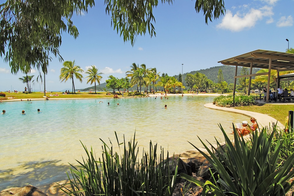 WHITSUNDAY ON THE BEACH 3/31