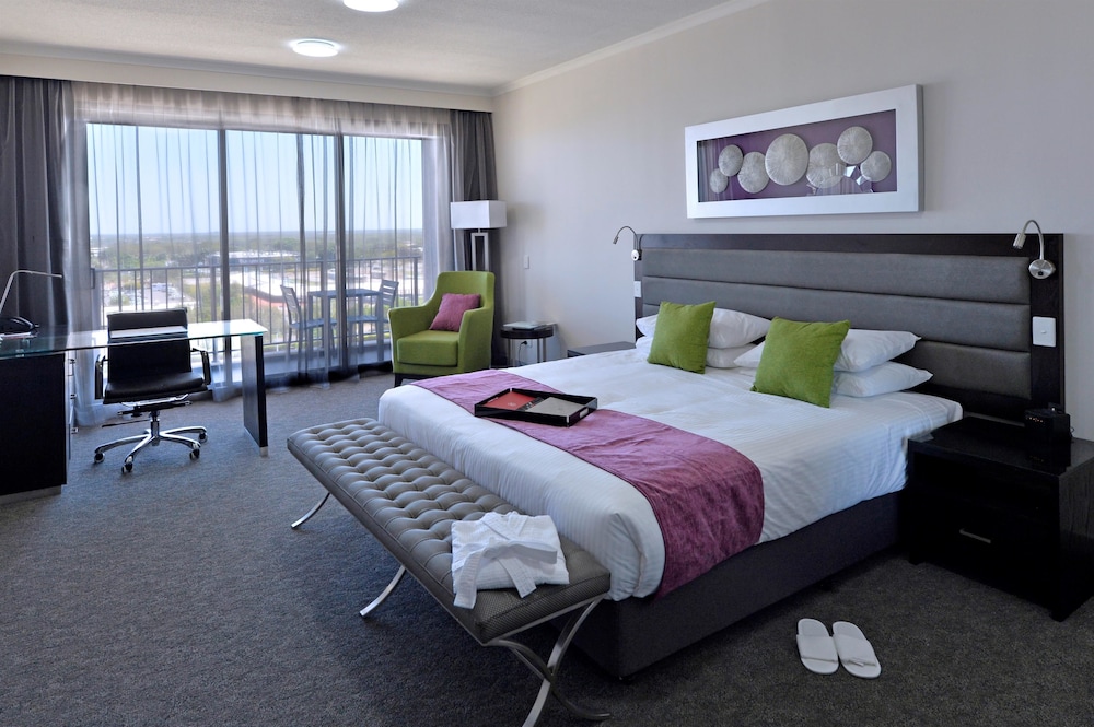 Rydges Palmerston 18/64