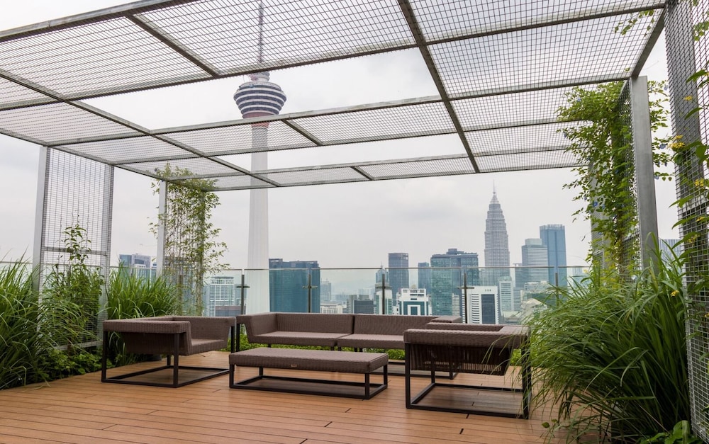 Ceylonz Suites by Five Senses 39/50