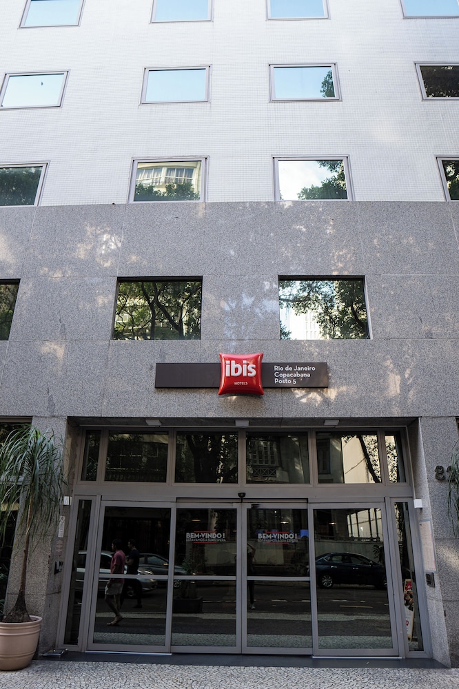 Ibis RJ Copacabana Posto 5 2/70