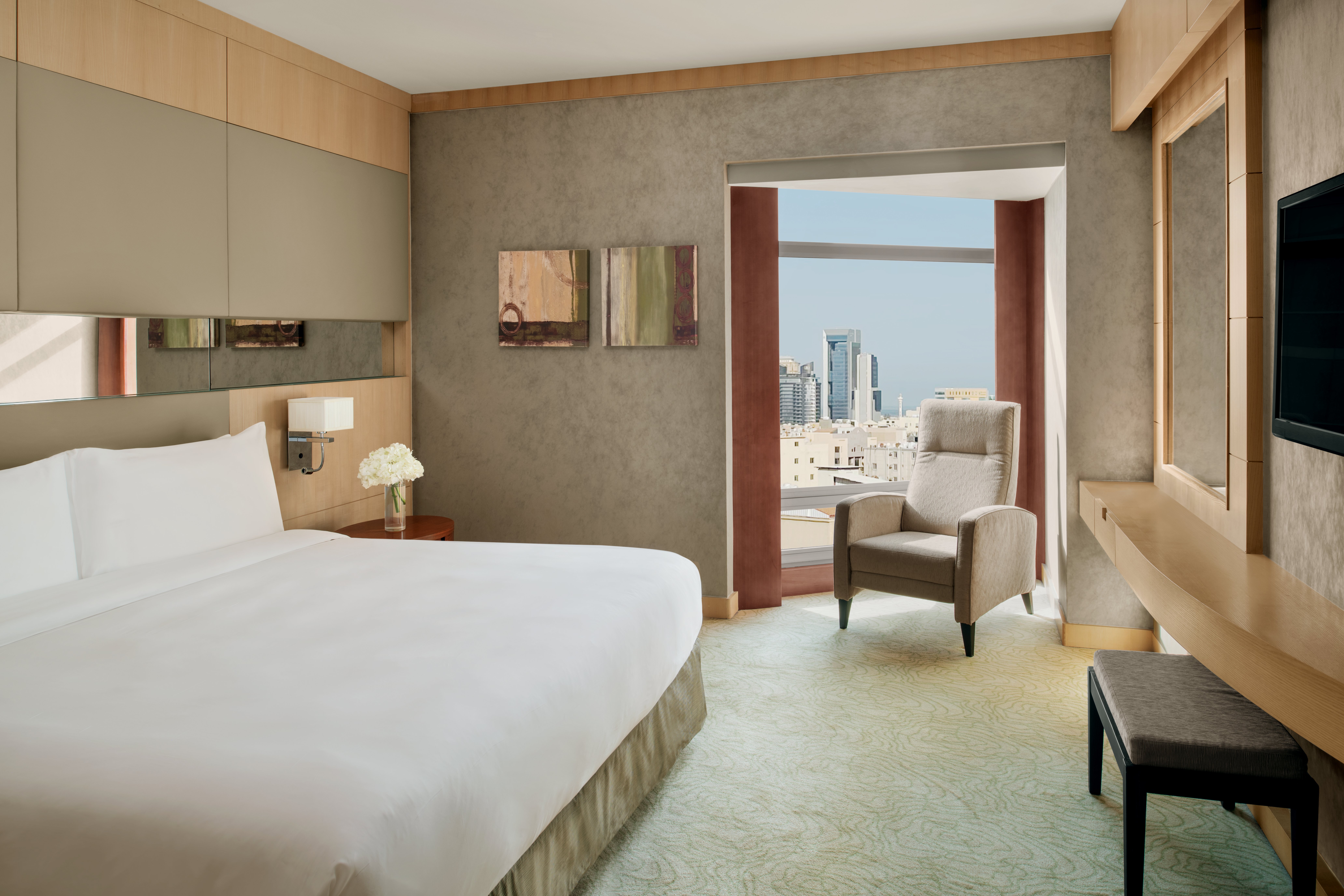 PREMIUM, KING BED