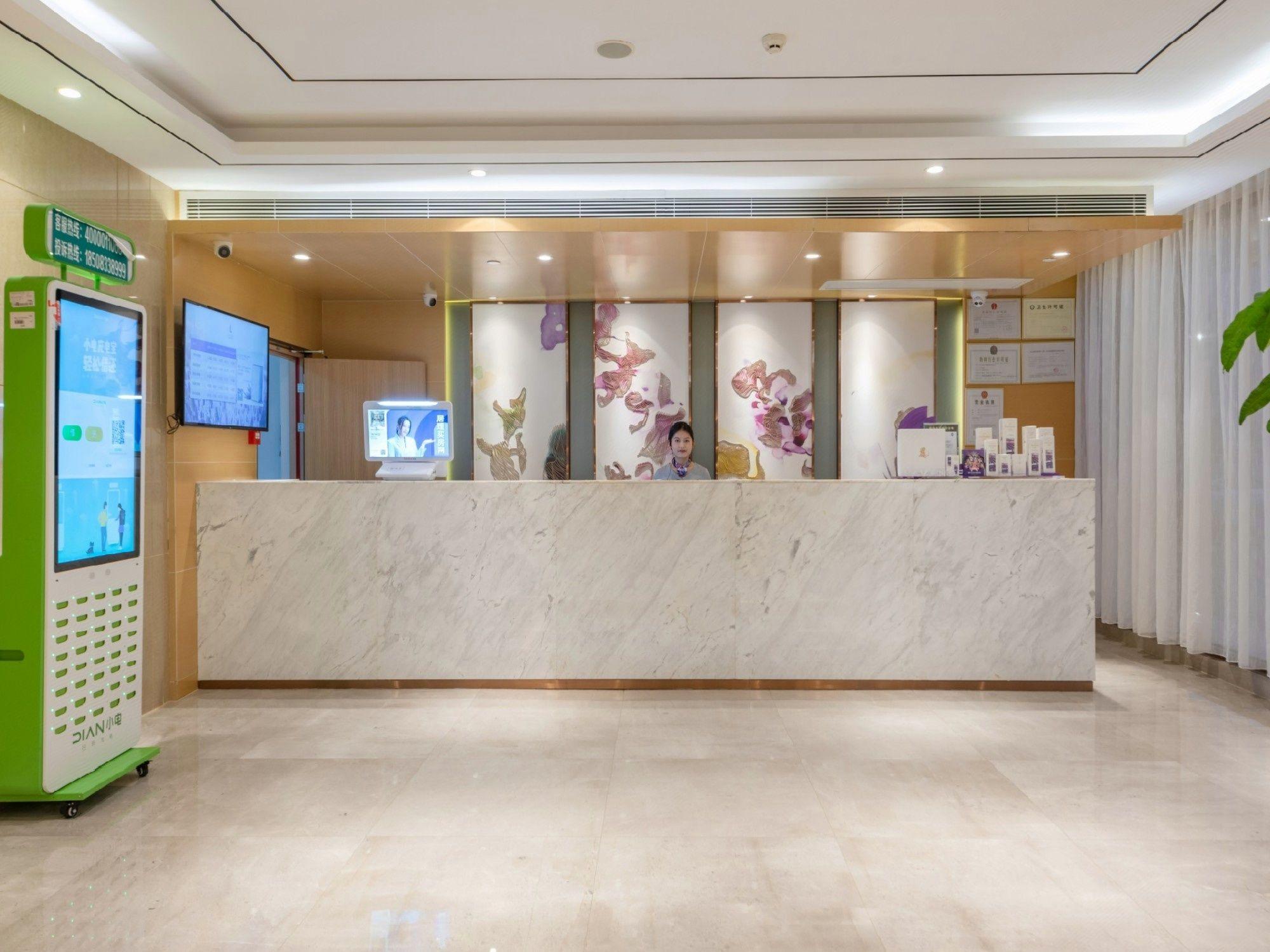 Lavande Hotel(Shenzhen North Railway Station Longhua Foxconn Headquarters Store) 15/41