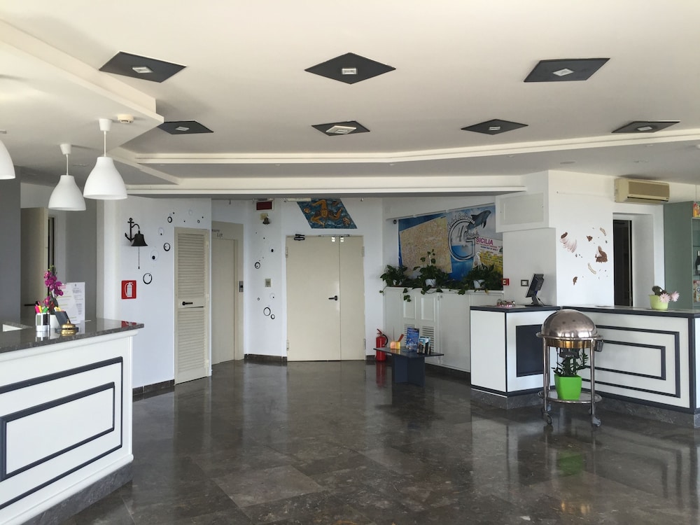 Hotel Bellevue Del Golfo 11/50