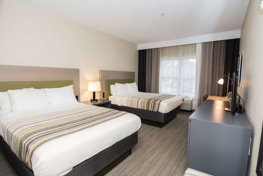 Country Inn Suites By Radisson Lehighton Jim Thorpe Pa 12/34