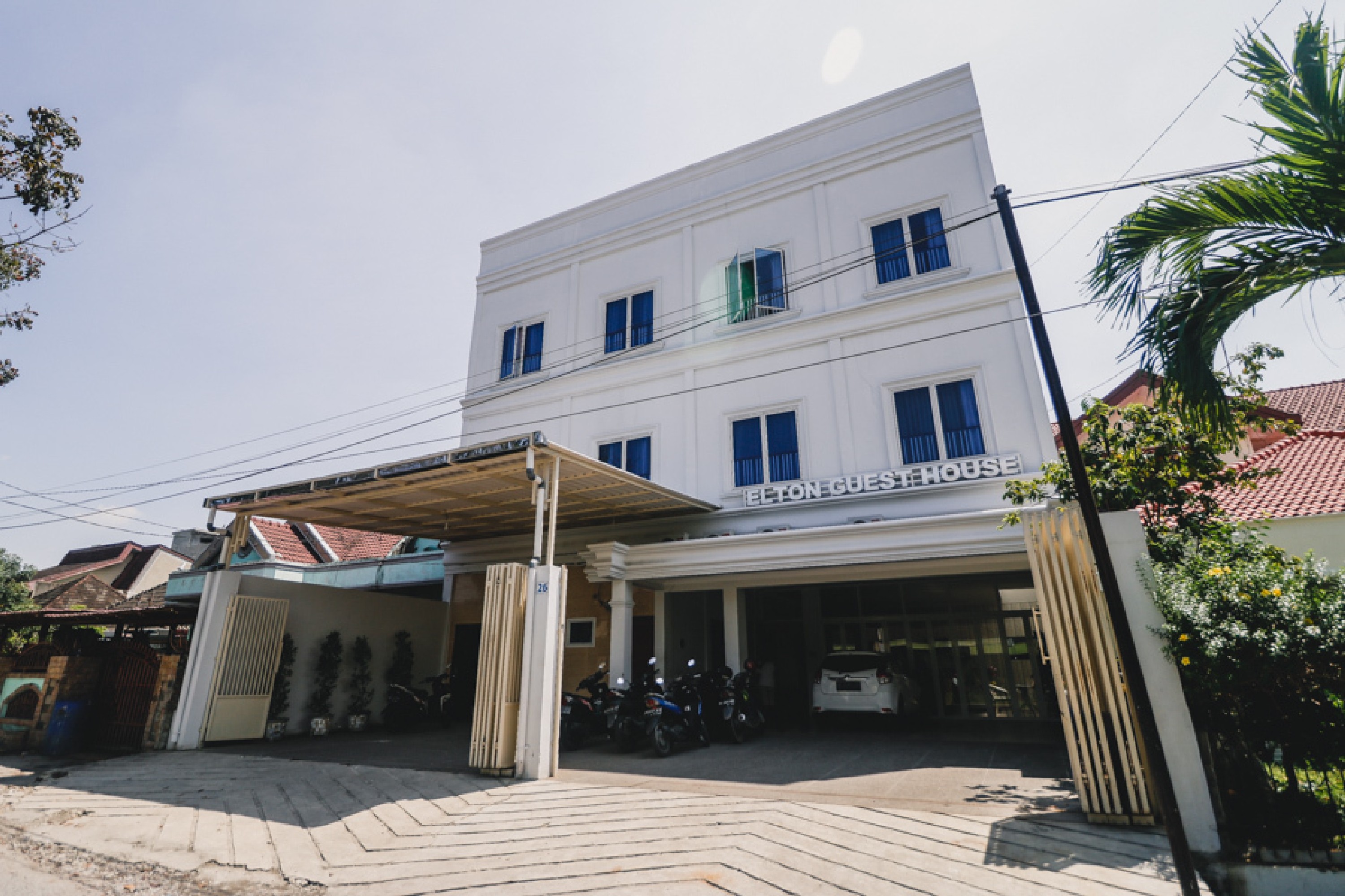 Reddoorz Near Hermes Place Polonia Medan 2/34