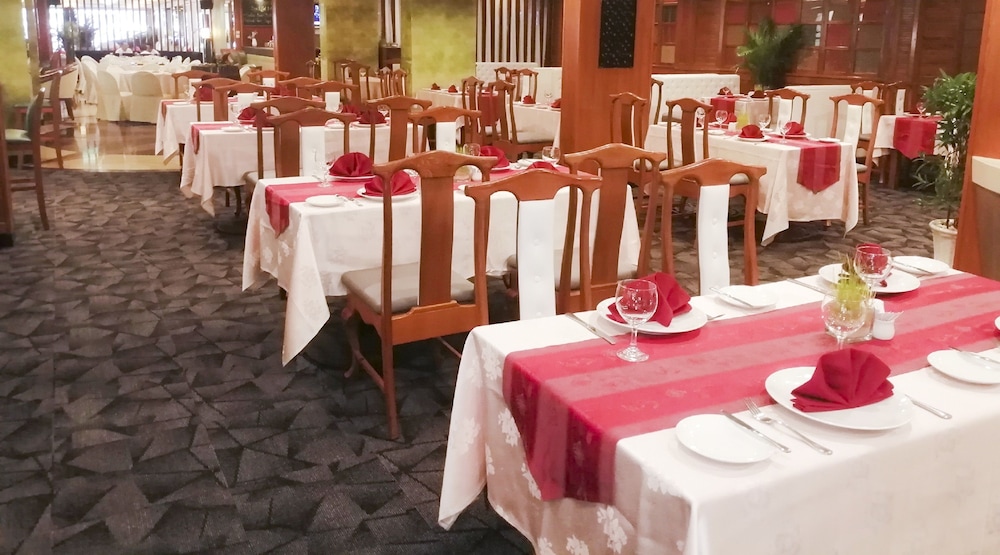 Ramana Hotel Saigon 53/68