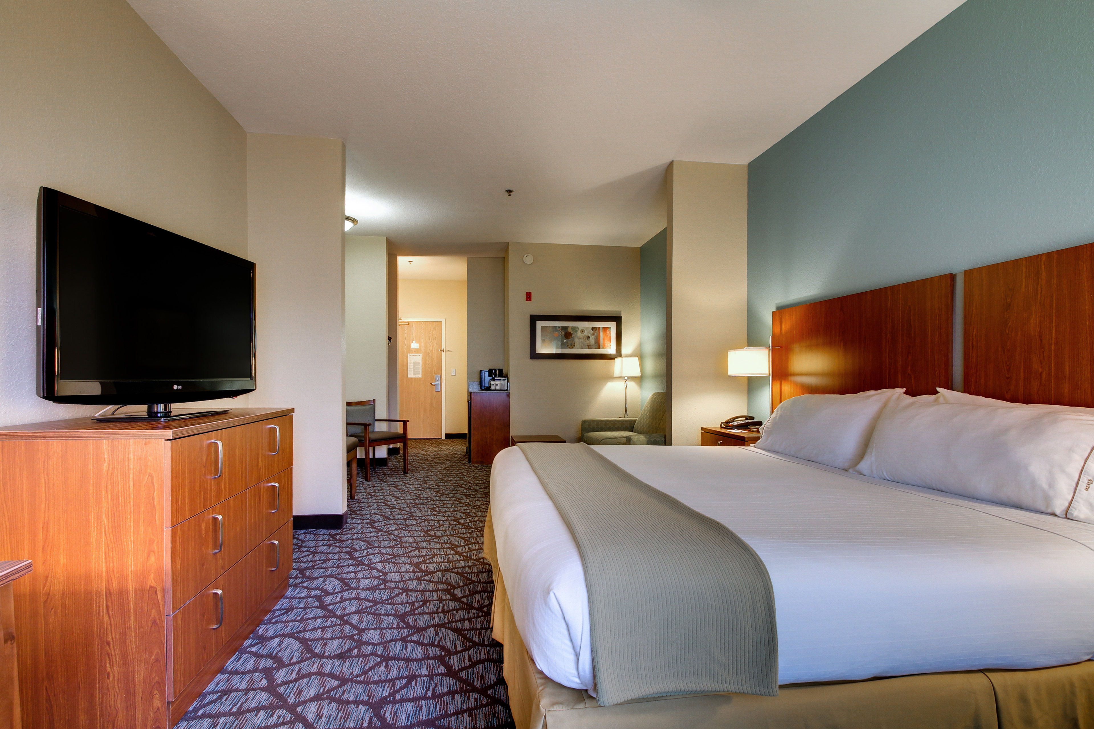 Holiday Inn Express Suites Jacksonville South I 295 36/73