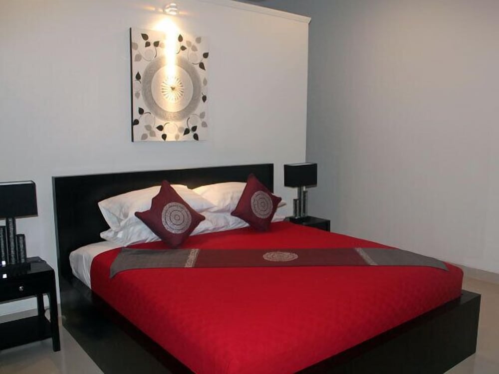 DELUXE, VILLA, KING BED, GARDEN VIEW