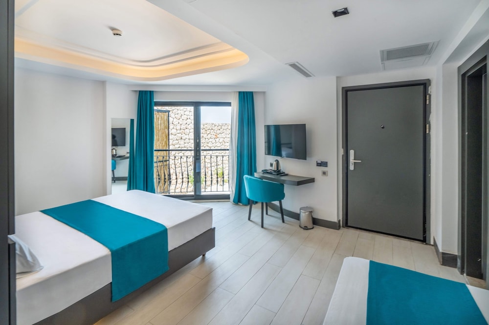 Gumus Yazar Hotel 15/50