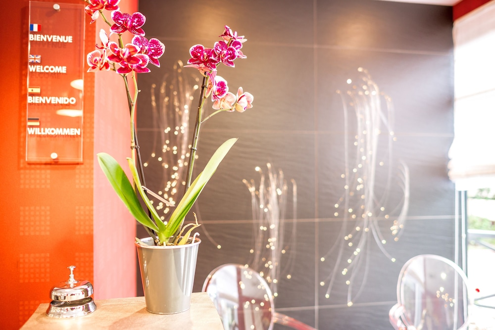 BRIT HOTEL BELFORT CENTRE-LE BOREAL 54/62