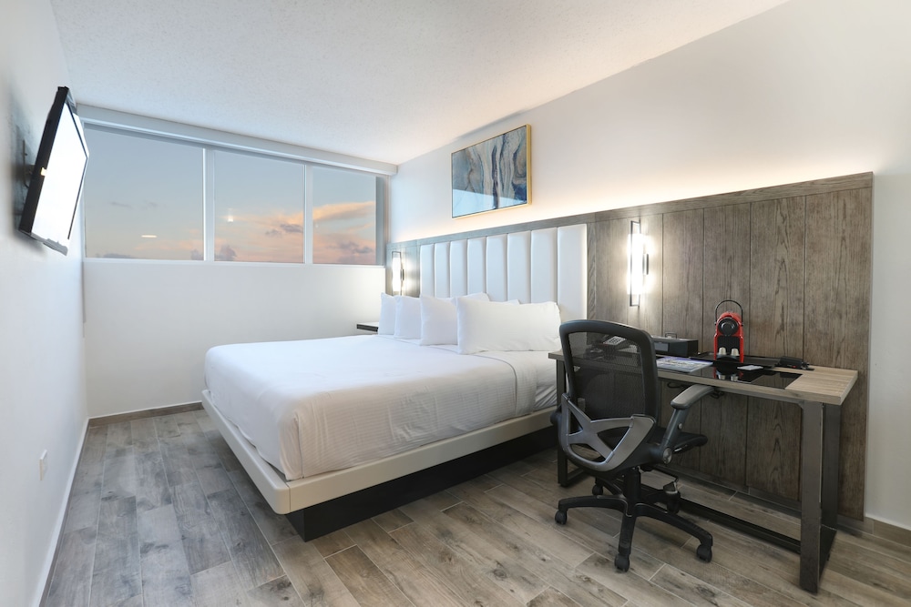 San Juan Airport Hotel 19/47
