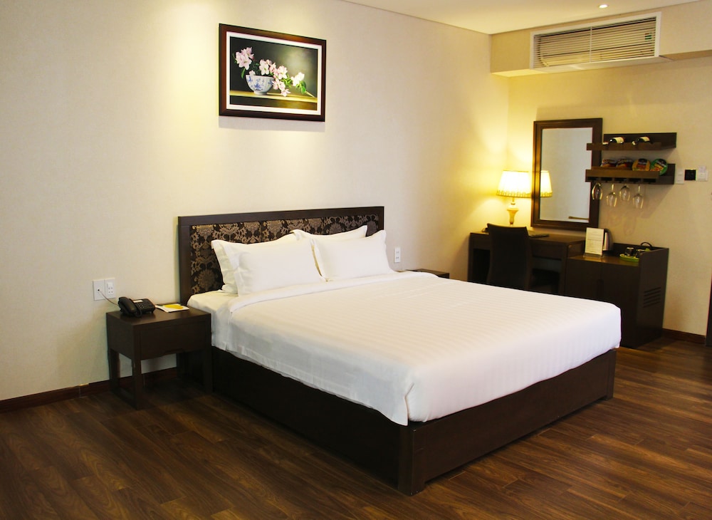 Danaciti Hotel 30/68