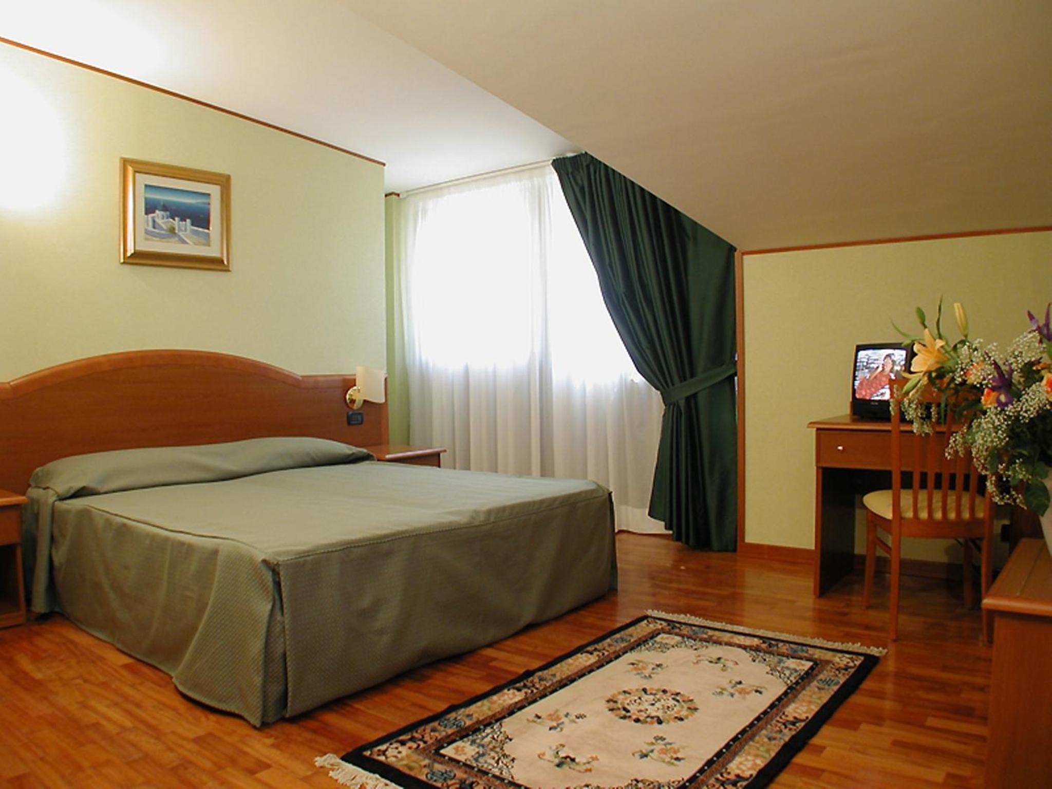 Hotel Dimora Adriana 9/42