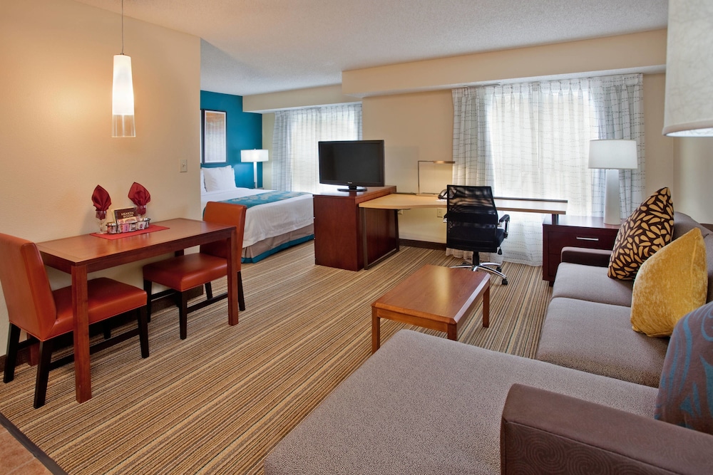 Residence Inn Houston Sugar Land 25/30