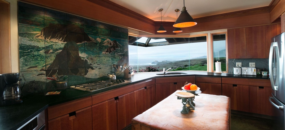 The Inn at Newport Ranch 35/67