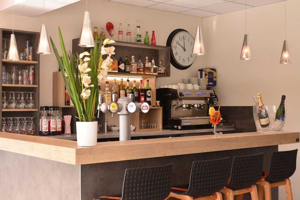 Logis Hotel Cris Hotel 25/28