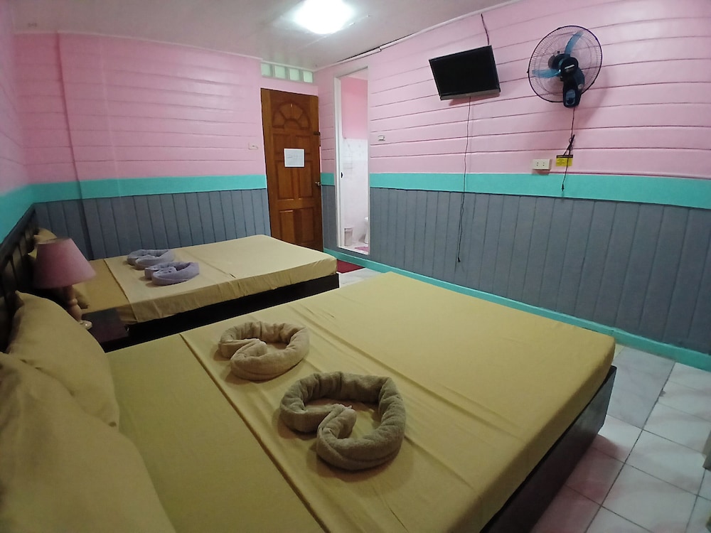 Hayward Travel Inn 39/55