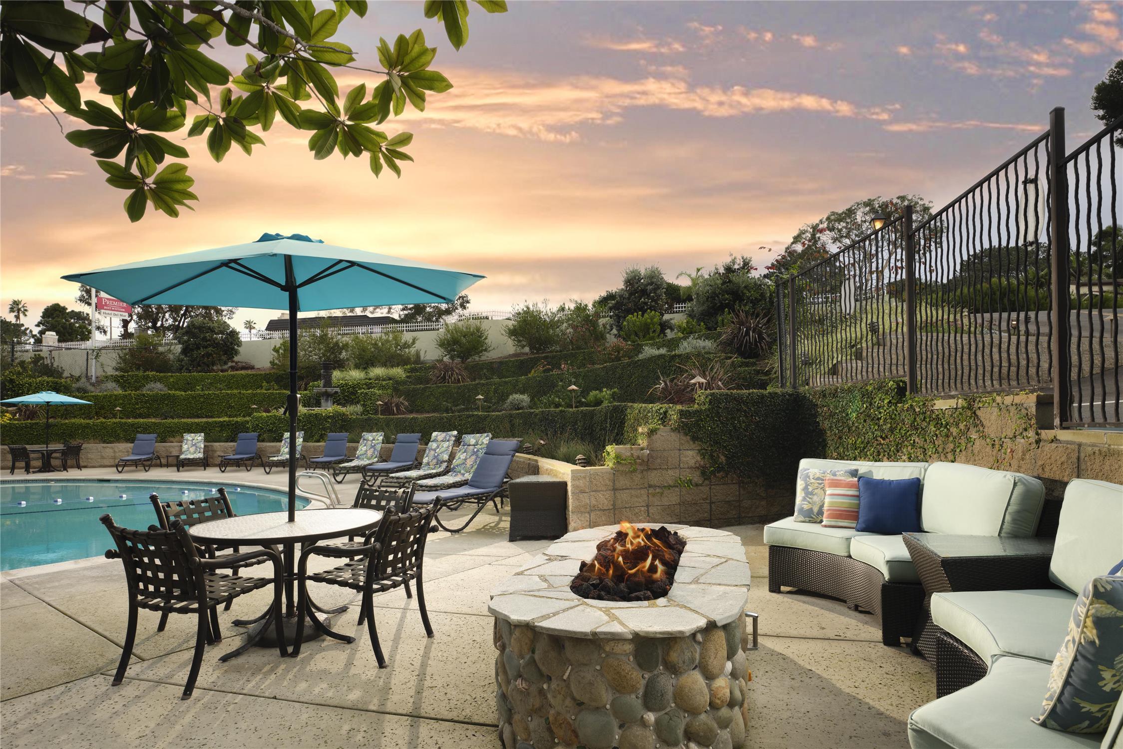 Best Western Premier Hotel Del Mar 32/52