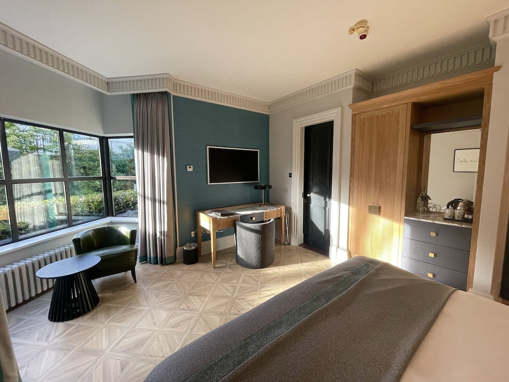 LANGTON HOUSE HOTEL 8/19