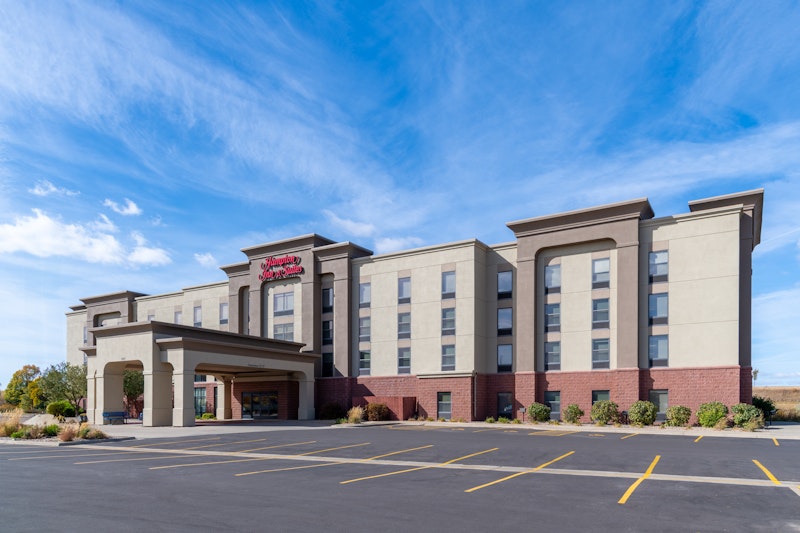 Hampton Inn Suites Brookings 35/37