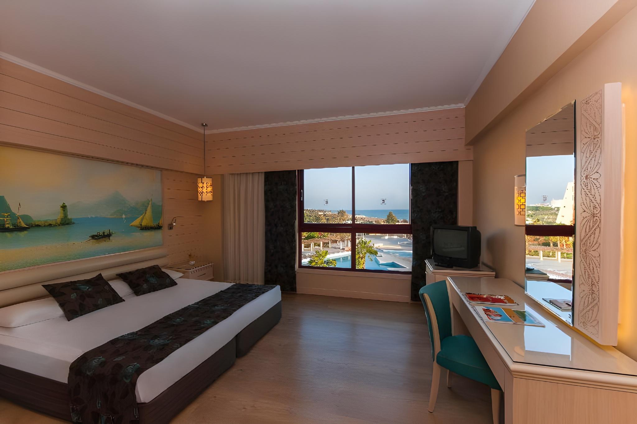 Room, Double or Twin Bed, Land View