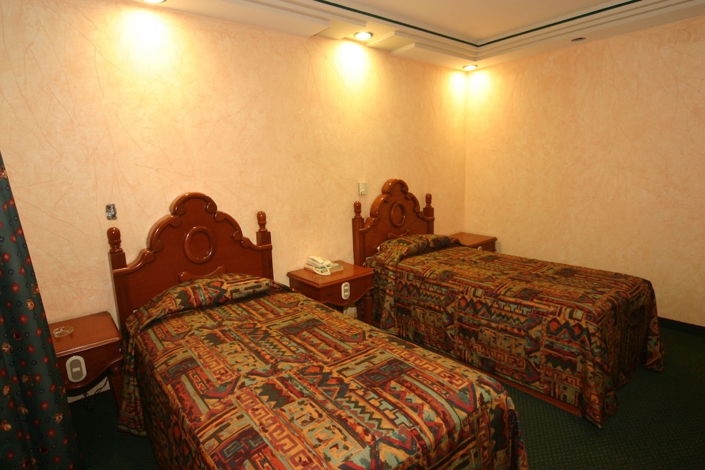 Hotel Cantera Real 15/26