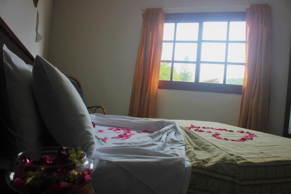 Hotel Bela Onda 7/48