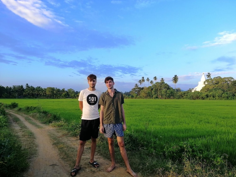 Viveka Inn Guest 32/43