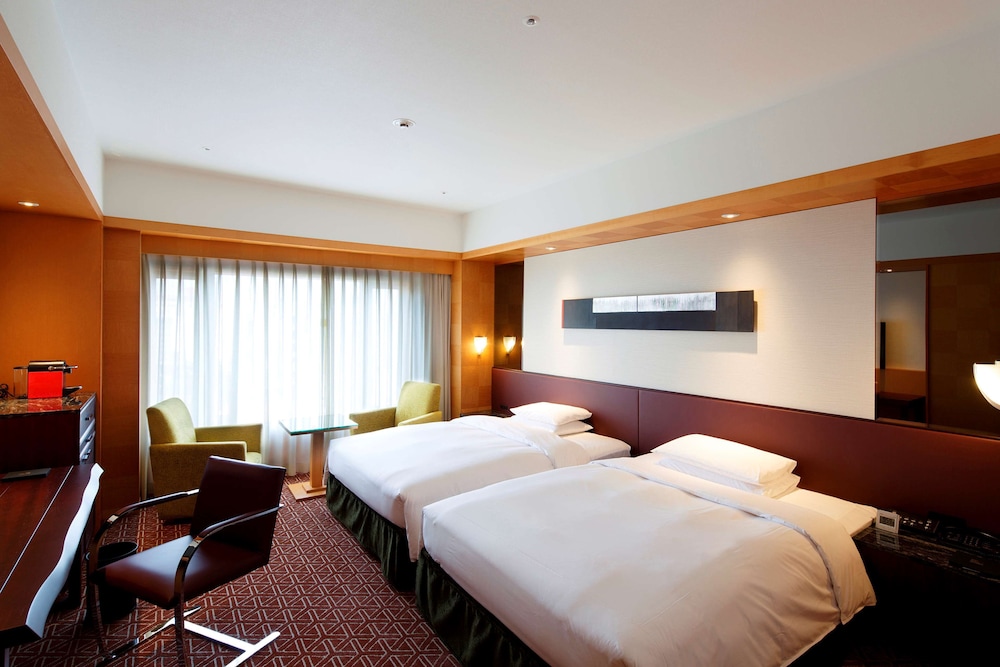 GRAND HYATT FUKUOKA 12/66