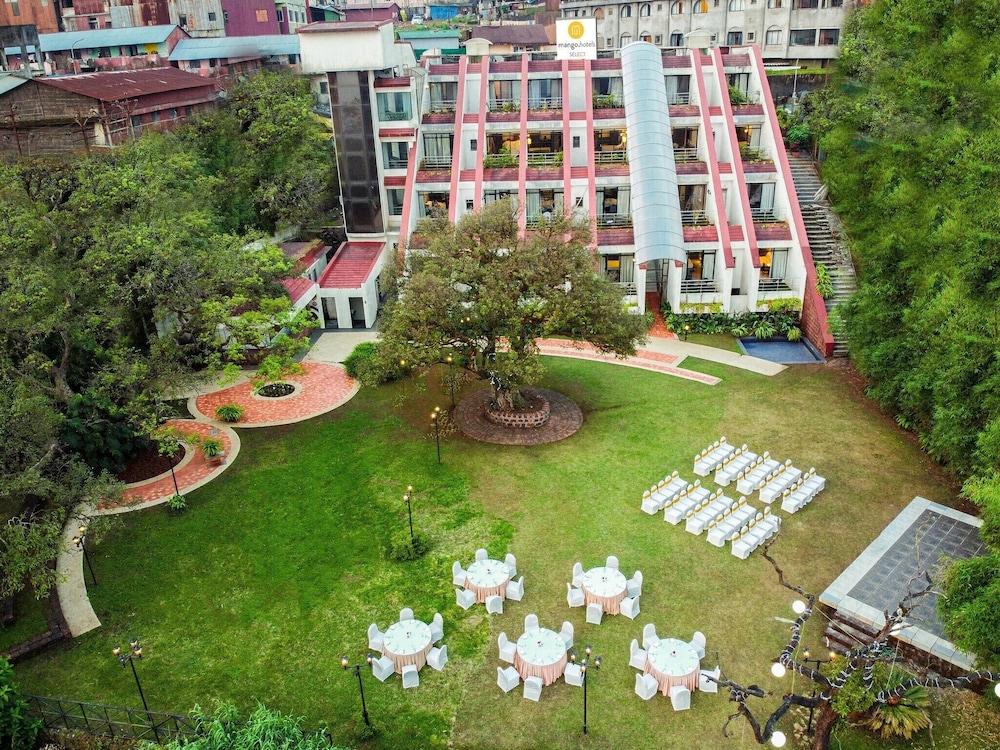 Valley View Beacon Resort, Mahabaleshwar 44/50