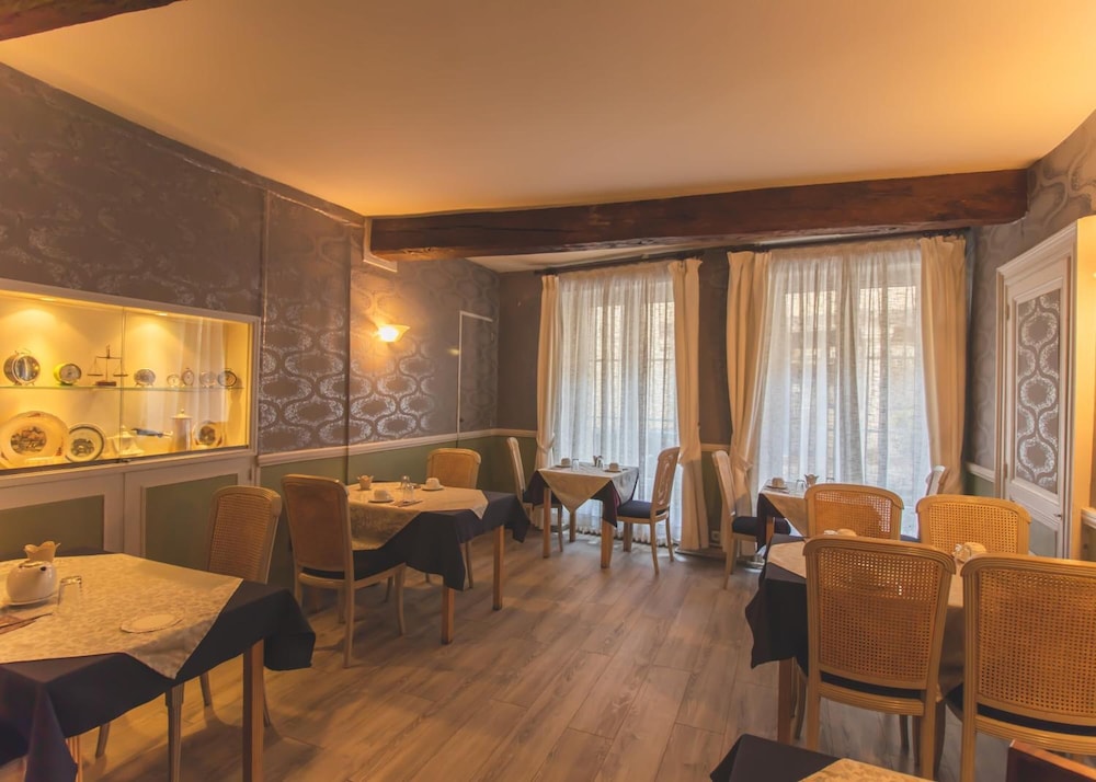 Hotel de la Banniere de France 40/50