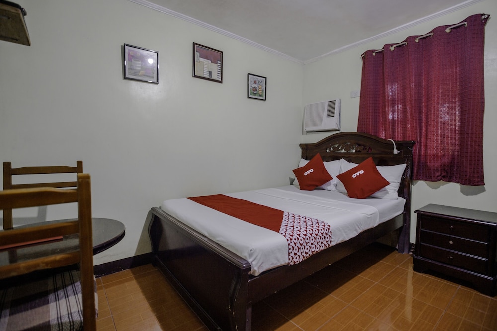 OYO 741 Sierra Travellers Inn 17/43