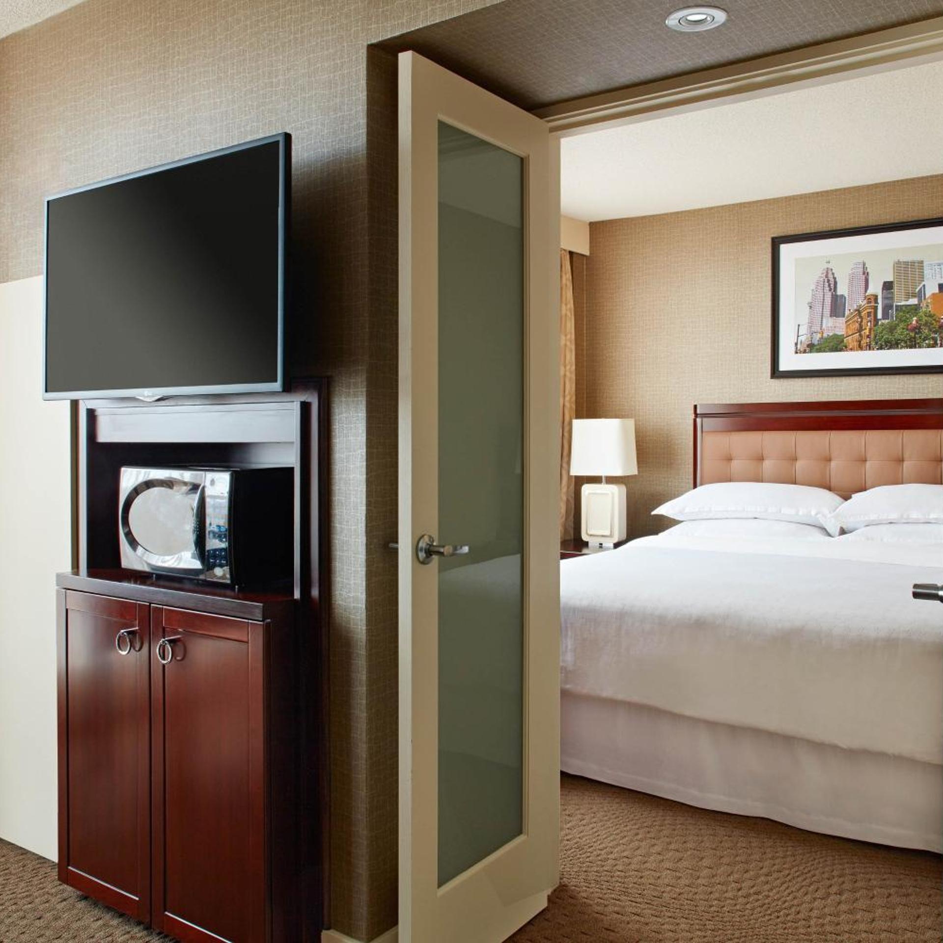 1 Bedroom, Premium, Suite, King Bed