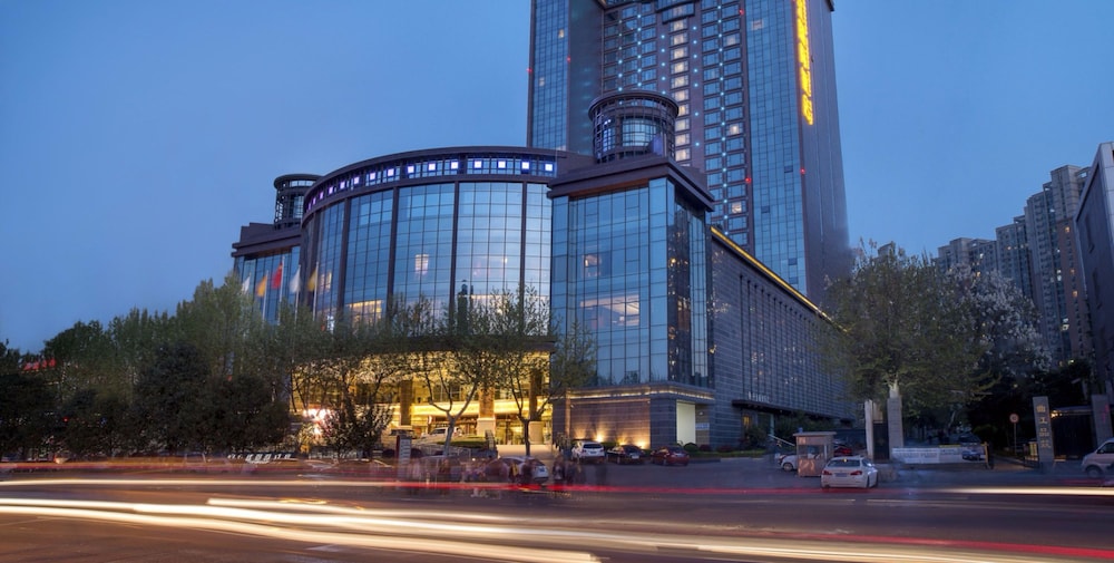 Embassador International Hotel Formerly Qujiang International Hotel 3/39