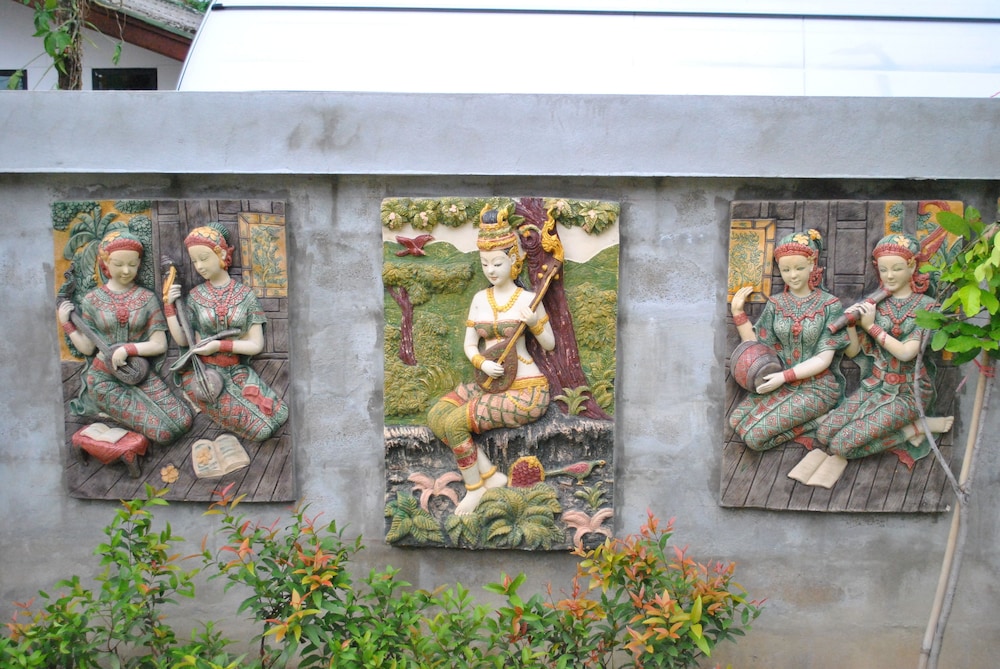 Golden Triangle Palace 47/60