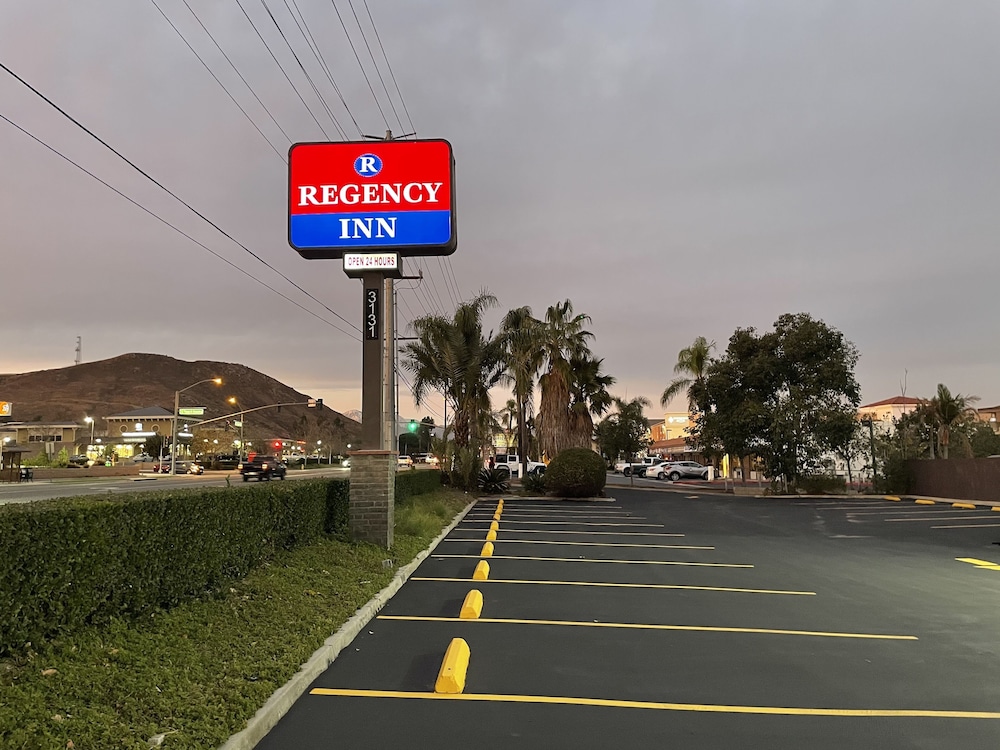 Regency Inn Norco 23/42