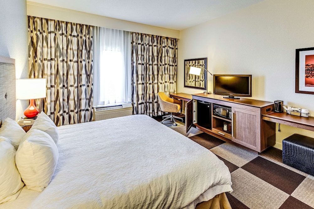 Hampton Inn by Hilton Columbus I-70E/Hamilton Rd. 28/72