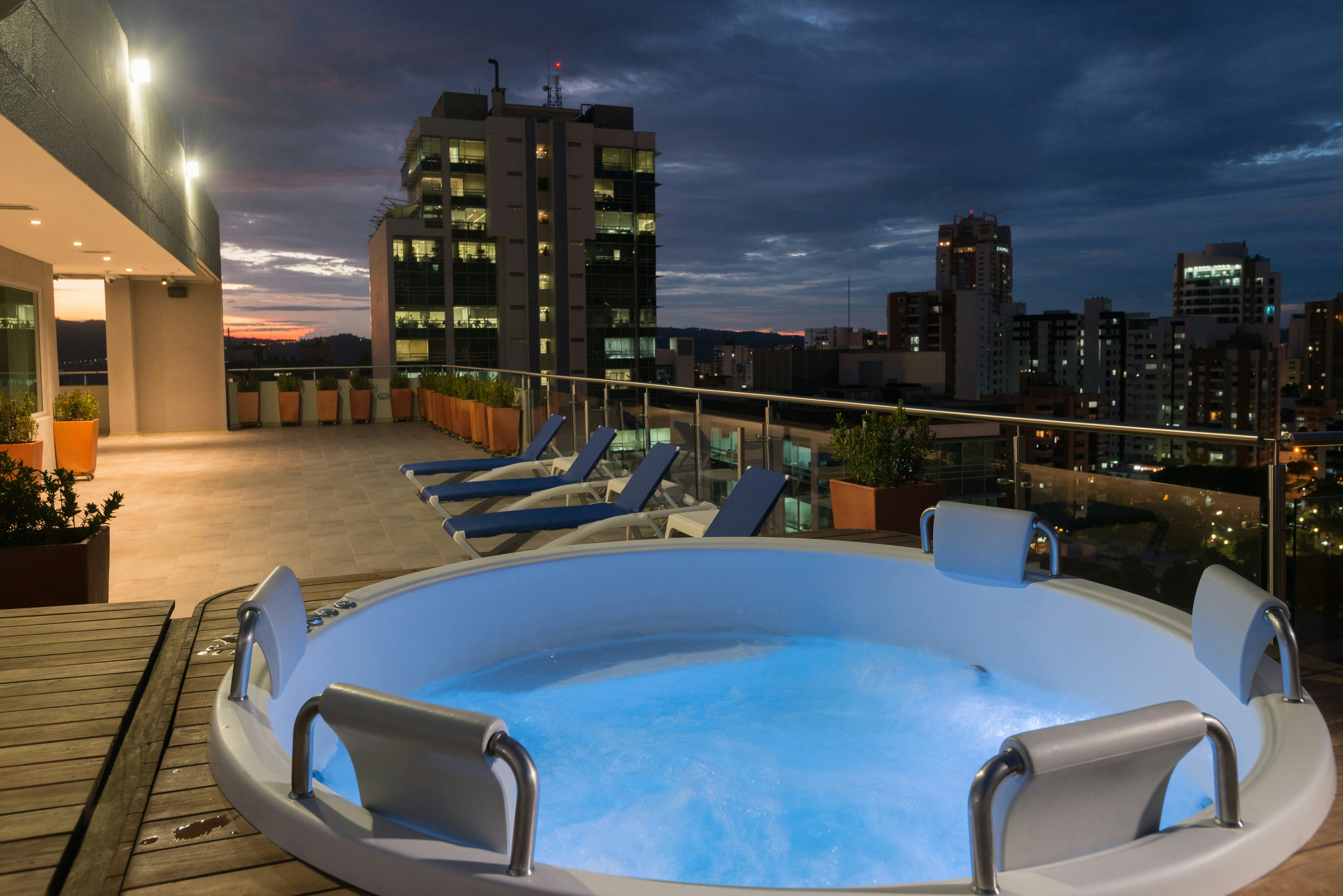 Hampton by Hilton Bucaramanga 41/43