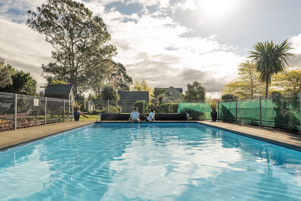 Vintners Retreat 5/50