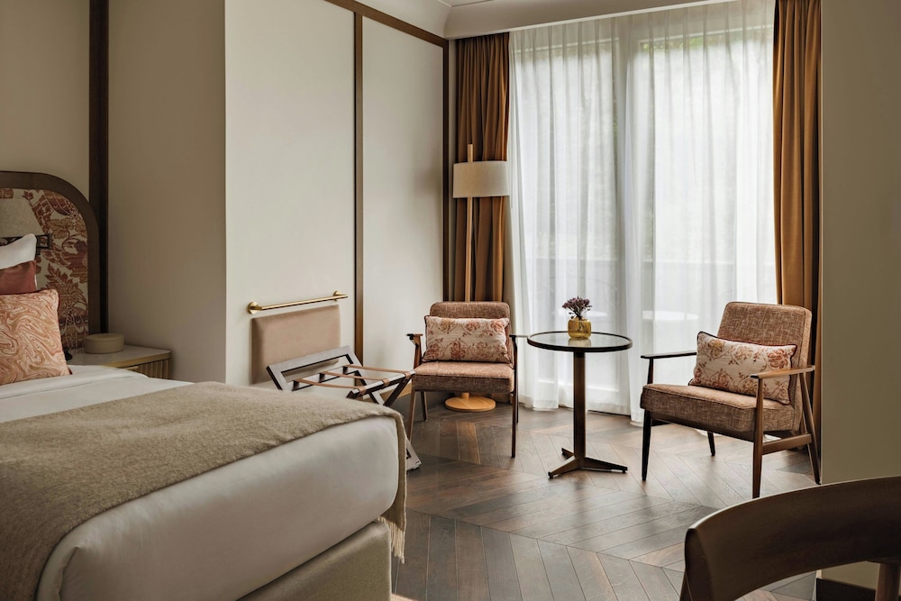 Spa, Twin Beds