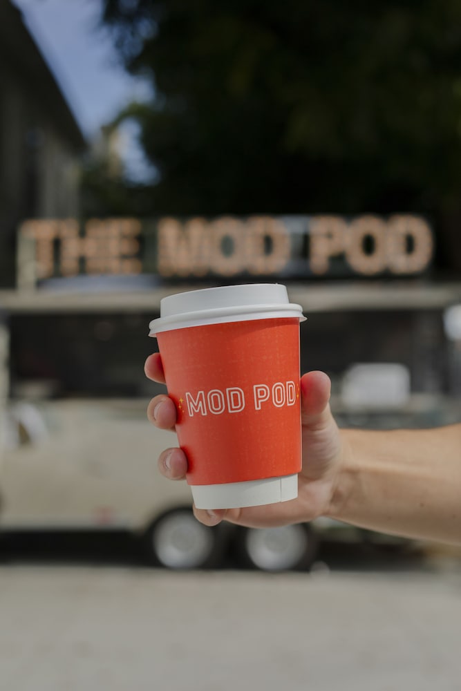 Little Mod Hotel 16/38