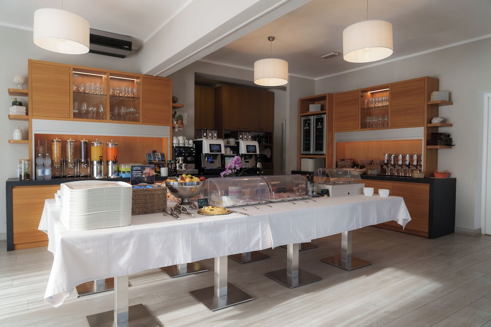 Hotel Dino 26/50