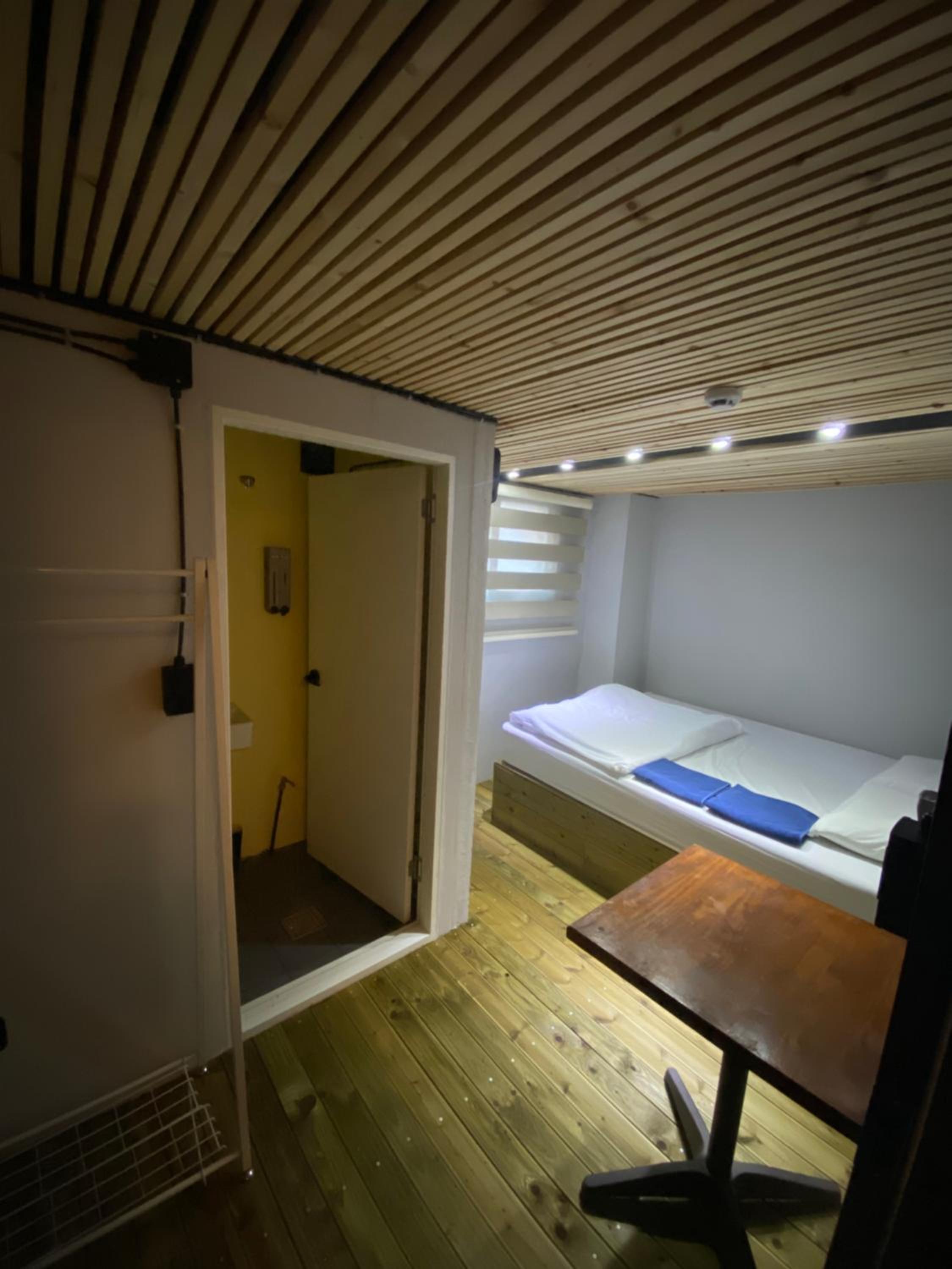 Pop Itaewon Guesthouse 38/42