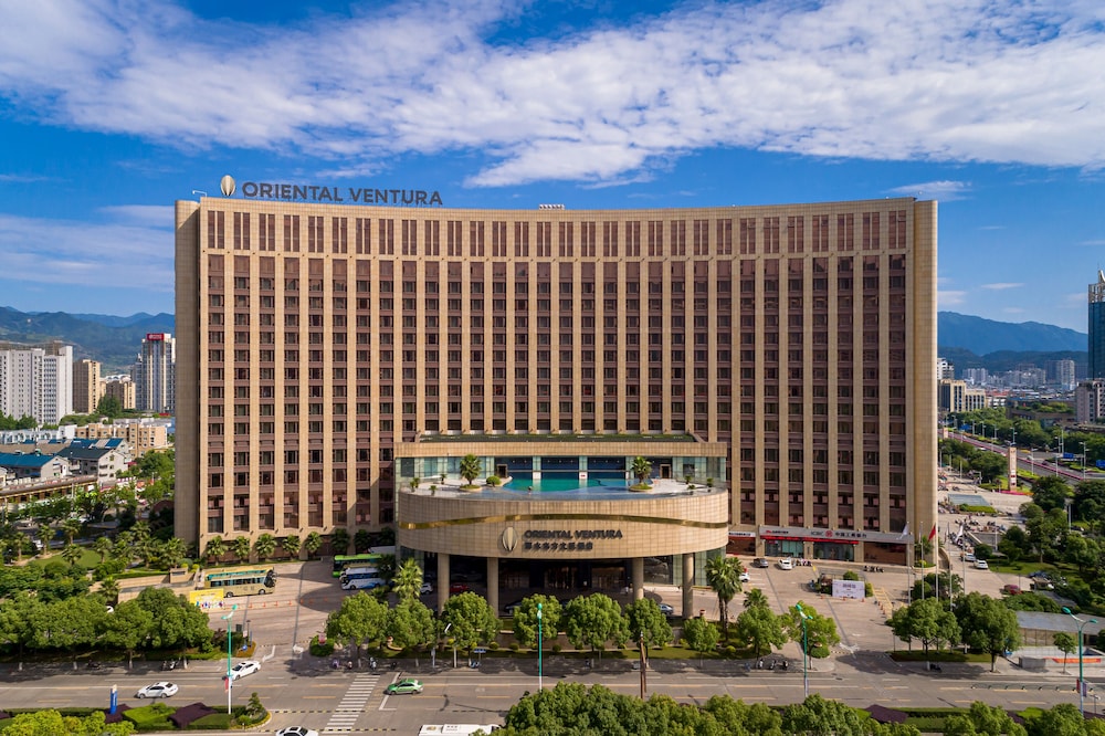 Oriental Ventura Hotel 1/17