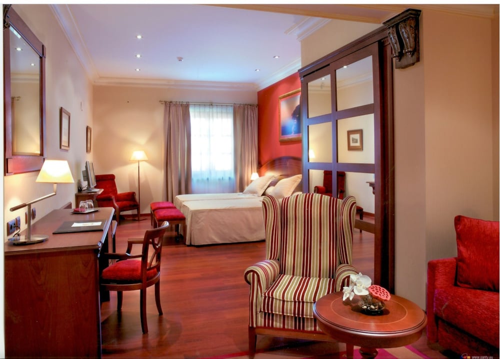 Hotel Palacio De La Magdalena 20/33