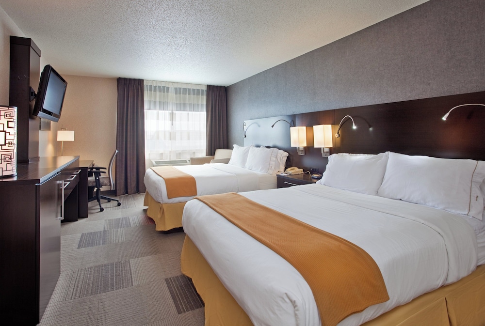 Holiday Inn Express Hotel Suites Beatrice 24/76