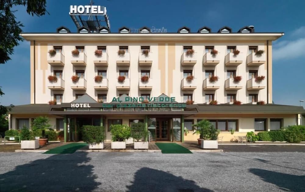Hotel Al Pino Verde 1/27