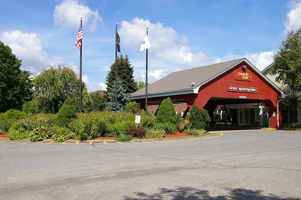 Sturbridge Host Hotel 4/71
