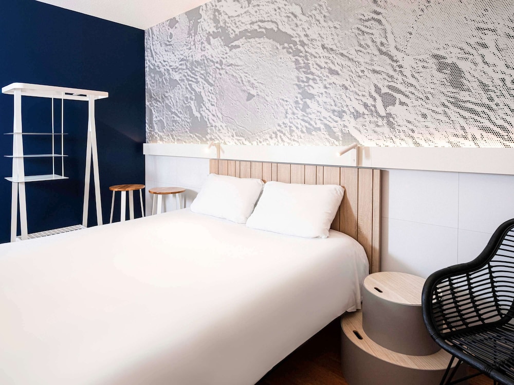 Ibis Macon Sud 19/68
