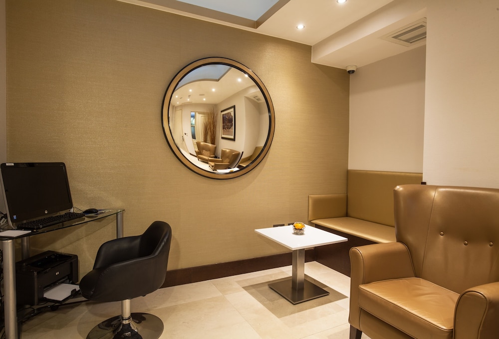 Sunday London Paddington Hotel 22/28